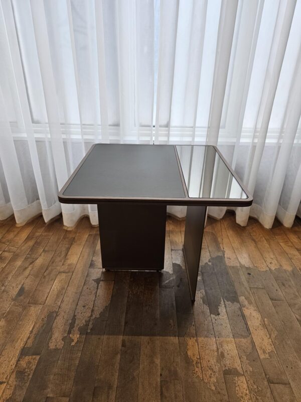 Frigerio  Mies Side Table