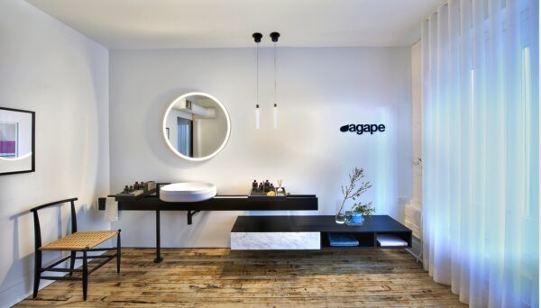 Agape Rigo Display